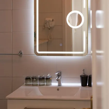 Gostinjska kuća Capital Luxury